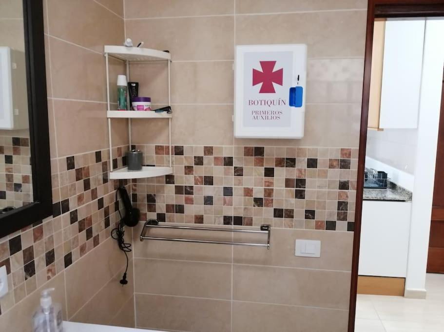 Habitacion Matrimonial Privada Con Areas Compartidas Сан-Кристобаль-де-Ла-Лагуна Экстерьер фото